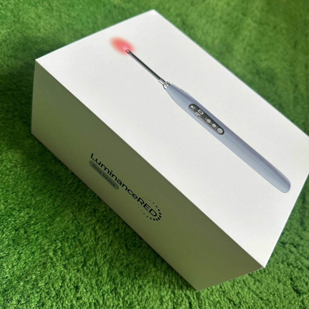 Luminance RED Acne Device